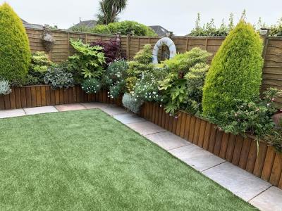 Jeff Tombs Landscaper Portfolio Image