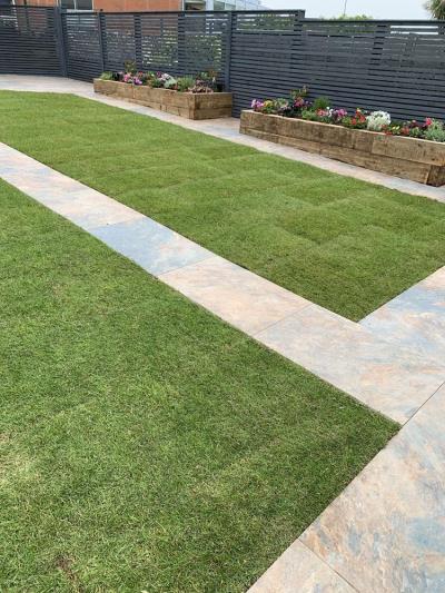Jeff Tombs Landscaper Portfolio Image